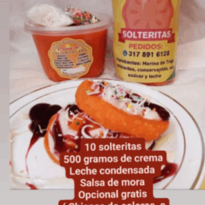 Combo 10 galletas con 500 gramos de crema ,leche condensada, salsa de mora